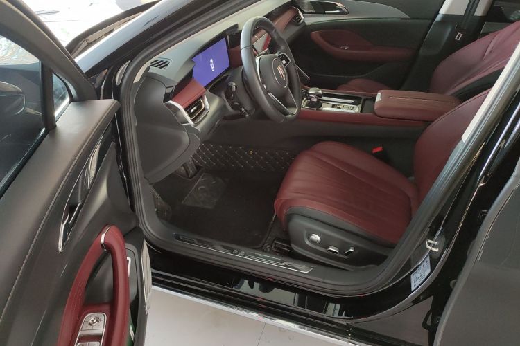 红旗H5 2024款 2.0T 自动智联旗畅版中控内饰20