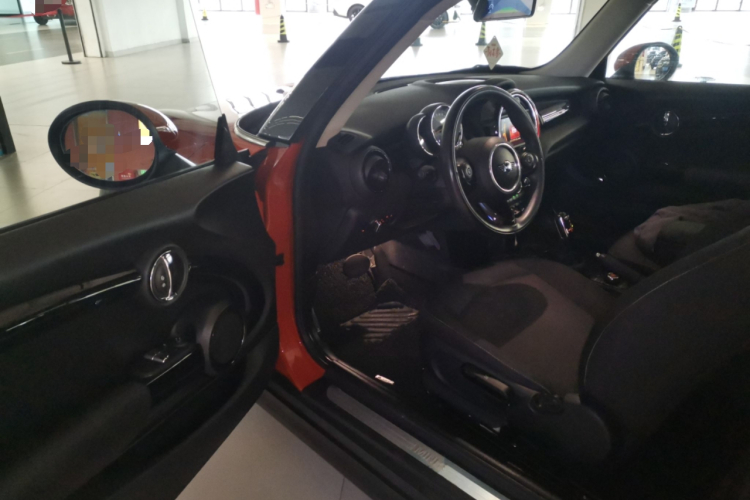 MINI 2018款 1.5T ONE PLUS中控内饰20