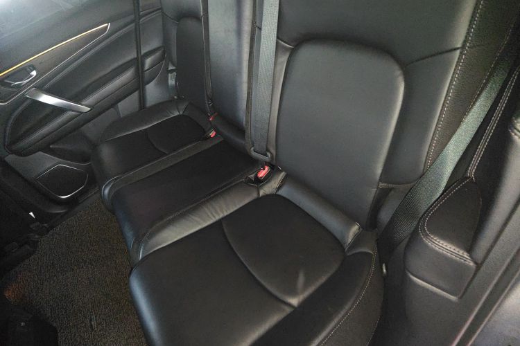 本田 冠道 2017款 240TURBO 两驱尊享版中控内饰21