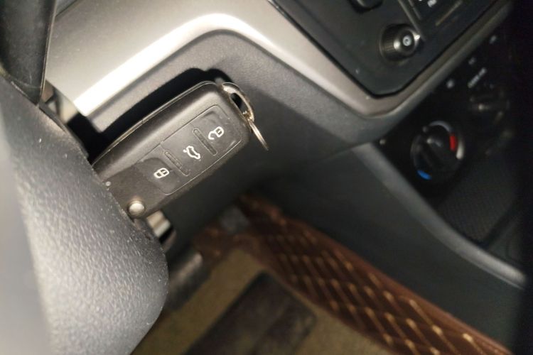 大众 2019款 朗逸启航 1.5L 自动风尚版 国VI中控内饰11