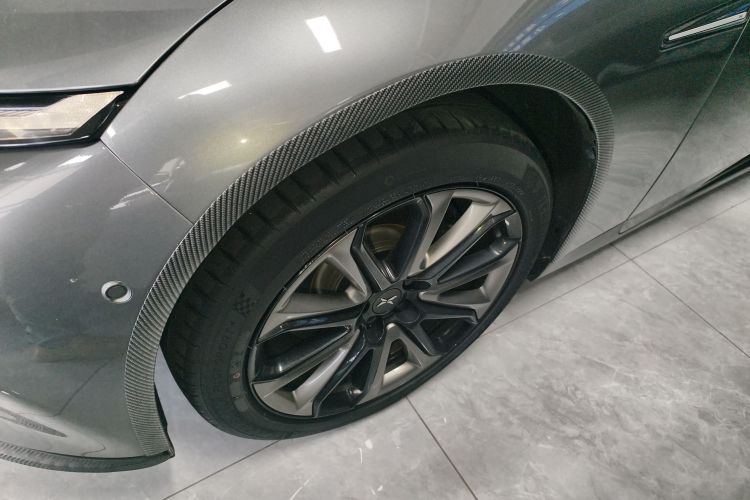 小鹏P7 2021款 480N车身外观6007