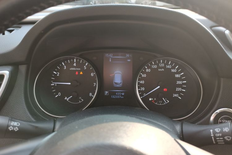 日产 逍客 2019款 2.0L CVT豪华版局部细节14