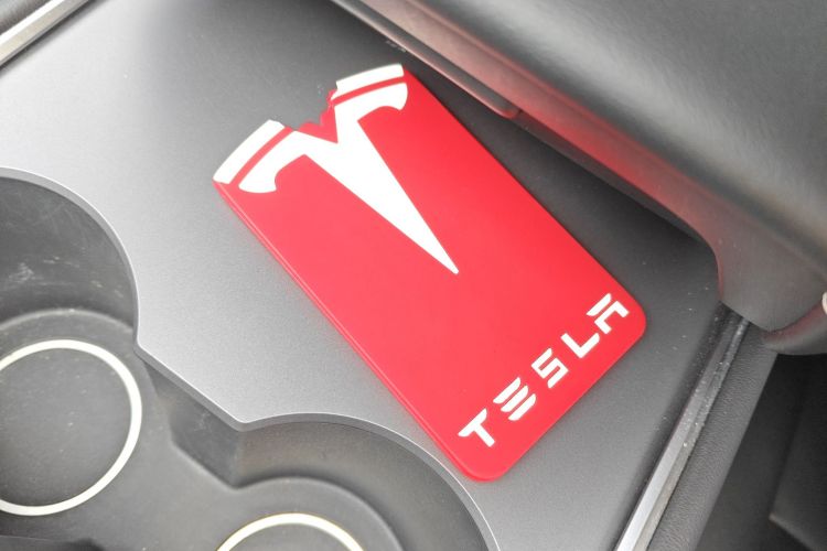 特斯拉 Model Y 2024款 Performance高性能版中控内饰11