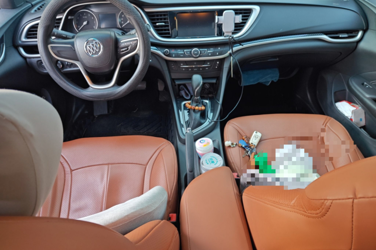 别克 英朗 2015款 15N 自动豪华型中控内饰12