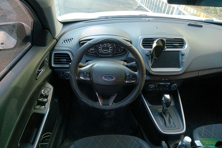 福特 福睿斯 2019款 改款 1.5L 自动悦享型 国VI中控内饰13