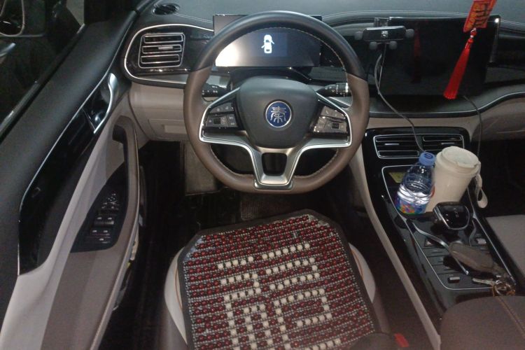 比亚迪 秦PLUS 2023款 冠军版 EV 420KM超越型局部细节13