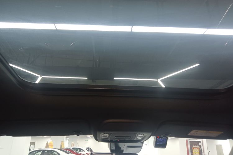 别克 2022款 昂科威Plus 652T 五座豪华型中控内饰22