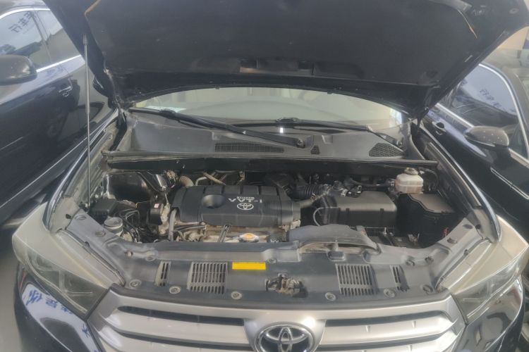 丰田 汉兰达 2012款 2.7L 两驱7座豪华版局部细节24