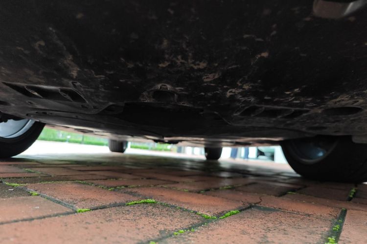 丰田 凯美瑞 2021款 2.0S 锋尚版局部细节9008