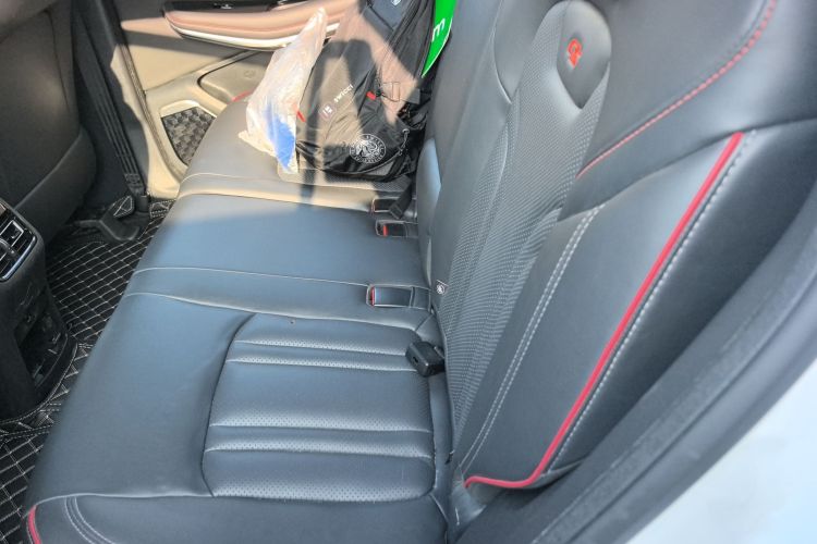 长安CS75 2018款 280T 手动精智型 国V中控内饰21