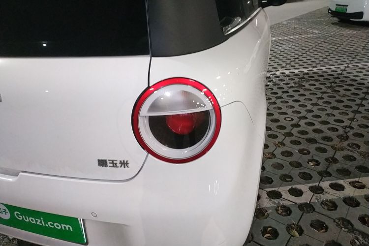 长安启源 长安Lumin 2022款 210km 香甜款车身外观9