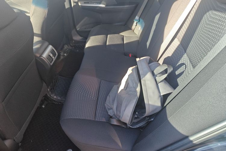 丰田 凯美瑞 2012款 骏瑞 2.0S 耀动版中控内饰21