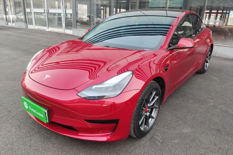 特斯拉 Model 3 2021款 标准续航后驱升级版车身外观1