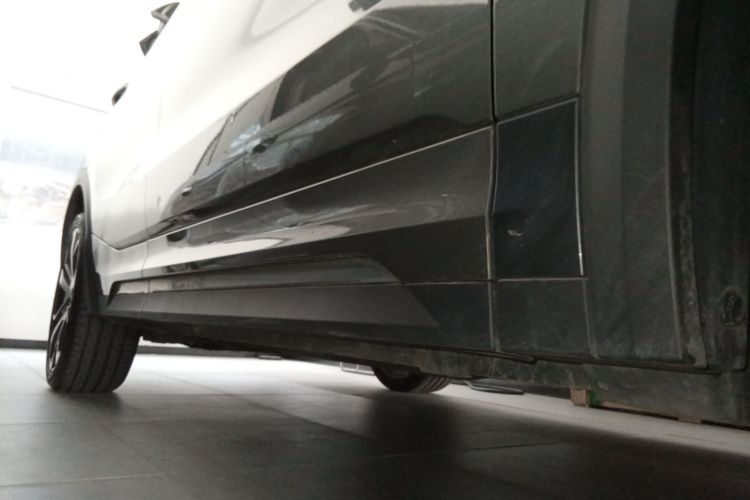 领克05 2020款 2.0TD 四驱劲Halo局部细节9001