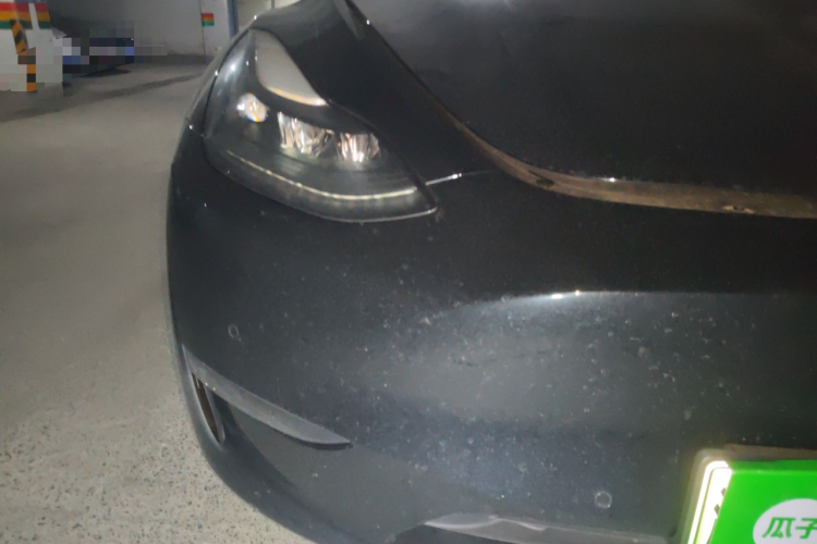 特斯拉 Model Y 2021款 标准续航后驱版车身外观8