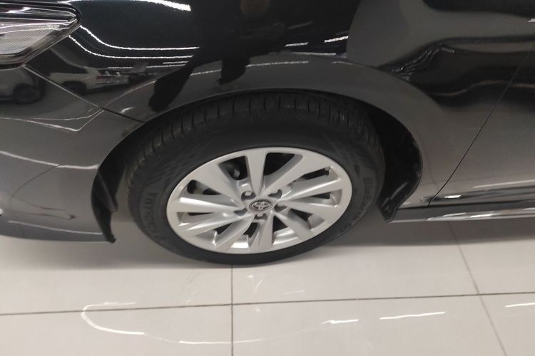 丰田 凯美瑞 2023款 2.0G 豪华版车身外观6007