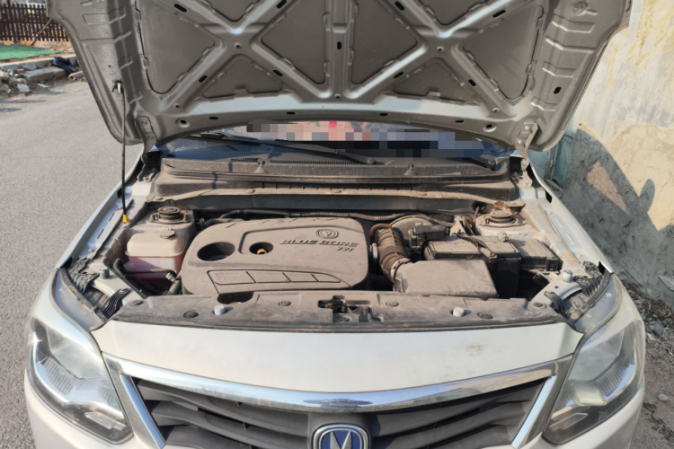 长安 悦翔V3 2015款 1.4L 手动美满型 国IV局部细节24