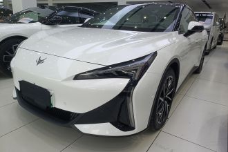 ARCFOX极狐 极狐 阿尔法S5 2024款 708MAX 200kW