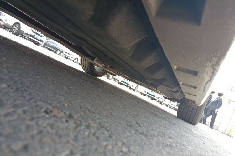 福特 金牛座 2019款 EcoBoost 245 尊享版局部细节9004