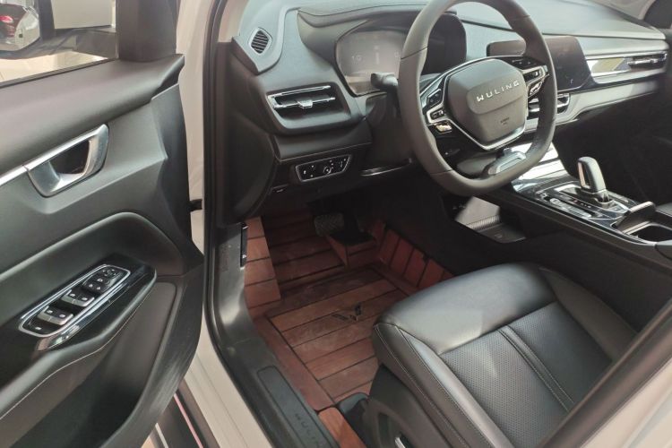 五菱汽车 五菱凯捷 2022款 280T 1.5T CVT旗舰型中控内饰7003