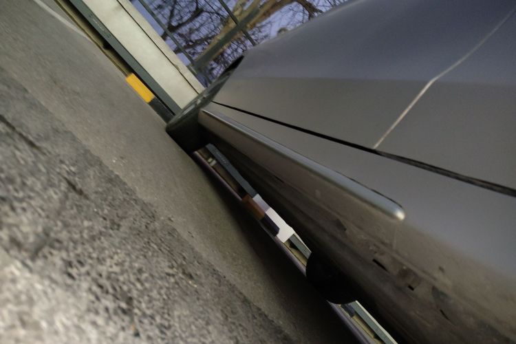 奔驰C级 2019款 C 180 L 时尚型运动版局部细节9001