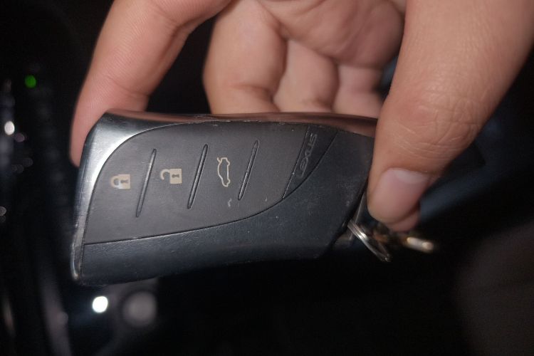 雷克萨斯ES 2021款 200 卓越版中控内饰7001