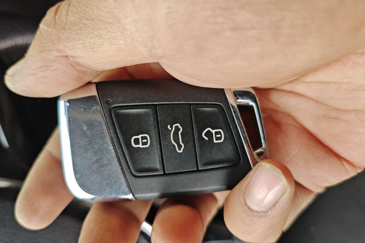 大众 帕萨特 2020款 改款 280TSI 商务版 国VI中控内饰11