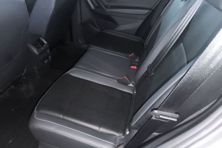 大众 途观L 2018款 330TSI 自动两驱风尚版中控内饰21