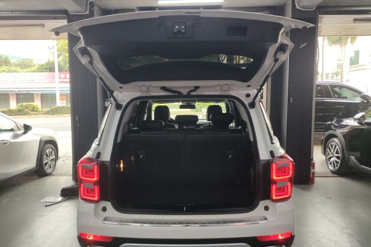 广汽传祺 传祺GS8 2017款 320T 两驱豪华智联版（七座）机舱底盘23