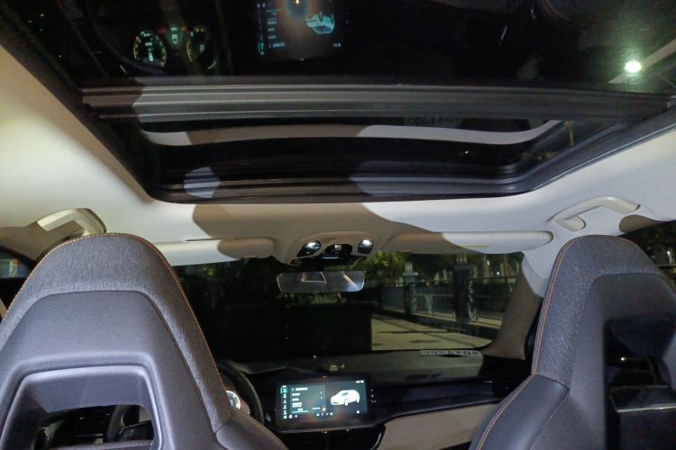 领克06 EM-P 2022款 PHEV 84KM续航版 Pro局部细节22