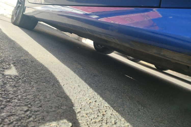 宝马3系 2020款 改款 325i M运动曜夜套装局部细节9001