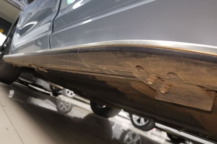 理想汽车 理想ONE 2020款 增程6座版局部细节9002