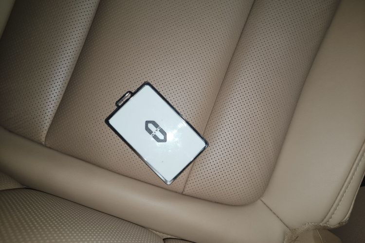 鸿蒙智行 问界M7 2024款 1.5T 后驱Plus版 6座中控内饰11