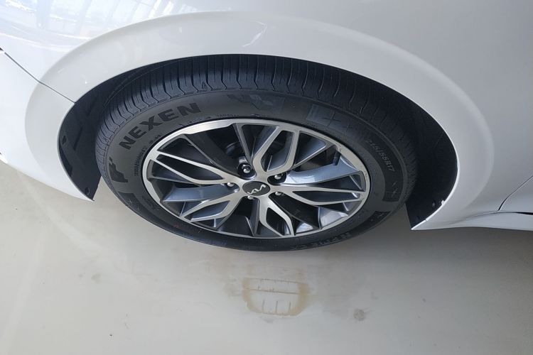 起亚K5 2021款 270T CVVD 时尚版车身外观6007