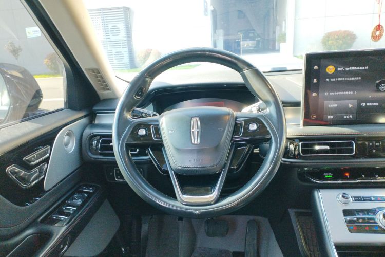 林肯 飞行家 2021款 3.0T V6 四驱MONO限量版局部细节13