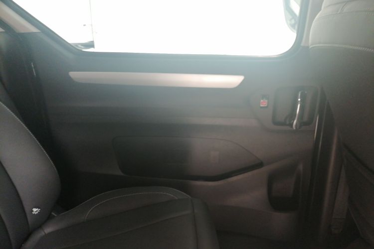 上汽大通MAXUS 大通G20 2023款 改款 ES 2.0T 汽油自动超值版中控内饰7006