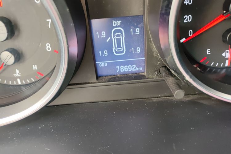 哈弗H6 2015款 改款 运动版 1.5T 手动两驱精英型中控内饰15