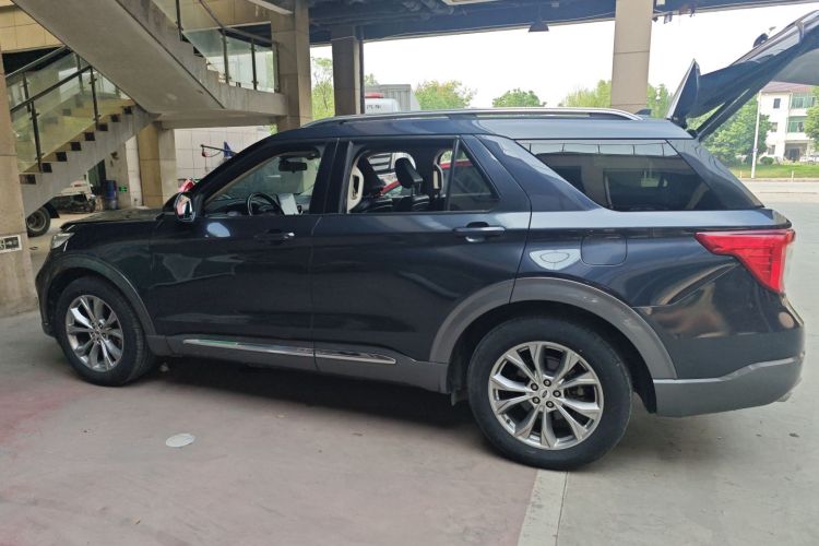 福特 探险者 2020款 EcoBoost 285 后驱风尚版 6座车身外观4