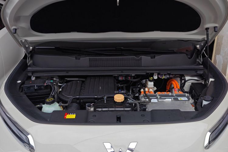 五菱汽车 五菱星云 2023款 2.0L DHT 旗舰版局部细节24