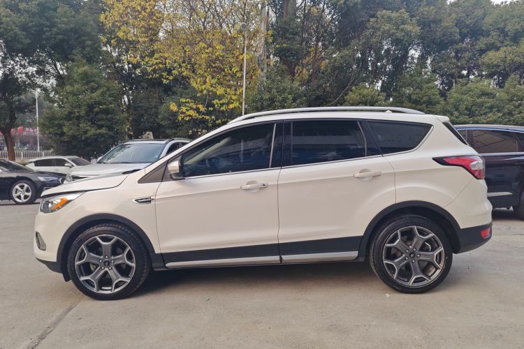 福特 翼虎 2018款 EcoBoost 180 两驱Cognac特别版车身外观4