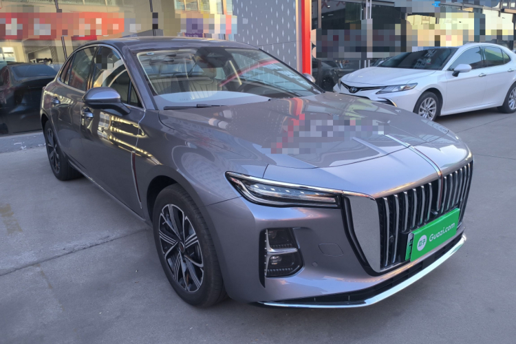 红旗H5 PHEV 2025款 170 超混版车身外观3