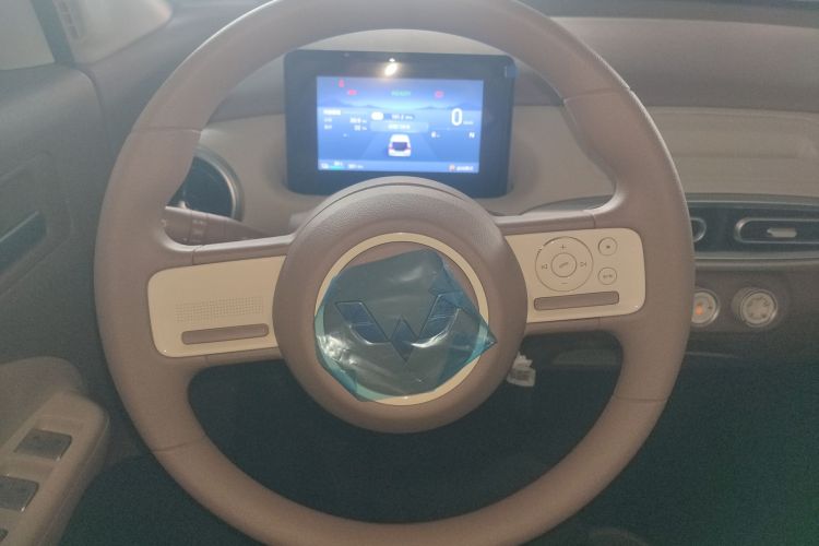 五菱汽车 宏光MINIEV 2025款 四门版 进阶款中控内饰13