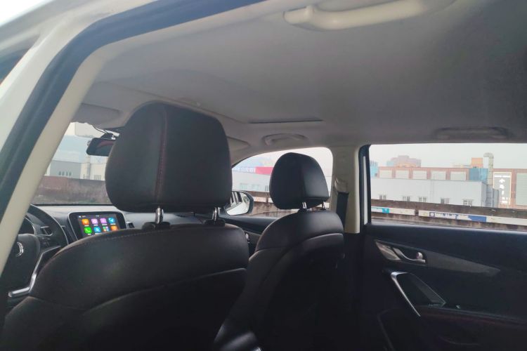 长安CS55 2017款 1.5T 自动炫色型中控内饰22