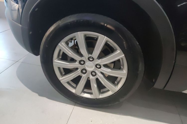 凯迪拉克XT4 2020款 改款 28T 两驱豪华型车身外观6008