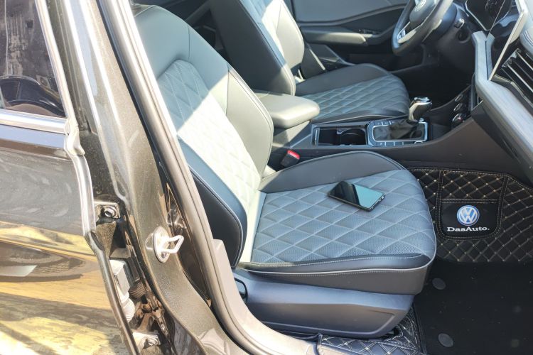 大众 速腾 2023款 300TSI DSG超越版局部细节41