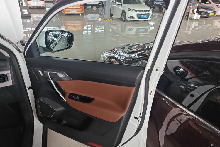吉利汽车 博越 2021款 1.8TD DCT两驱亚运版中控内饰7005