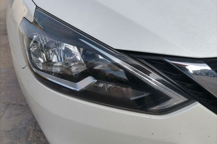 日产 轩逸 2016款 1.6XE CVT舒适版车身外观8