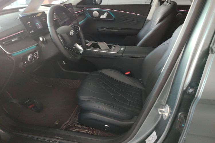 奇瑞 风云A8L 2025款 1.5TGDI 145km 豪华型中控内饰19