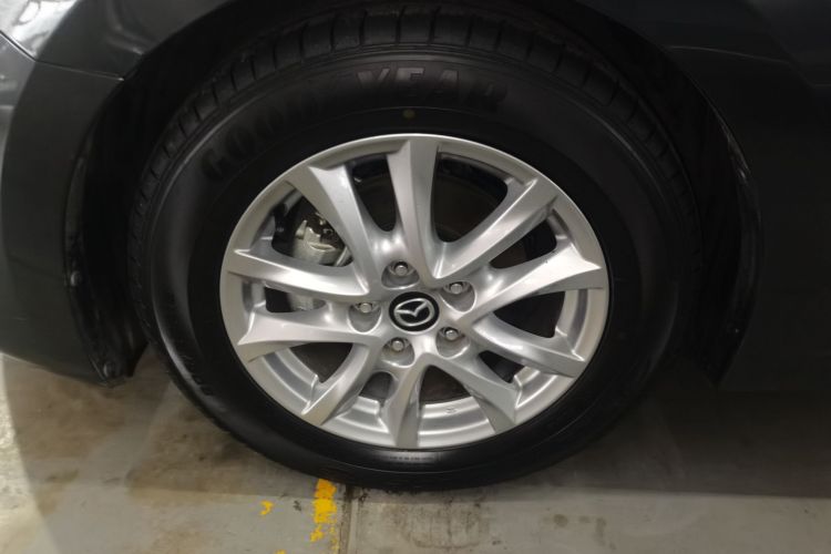 马自达3 昂克赛拉 2019款 云控版 两厢 1.5L 自动豪华型 国V车身外观6003