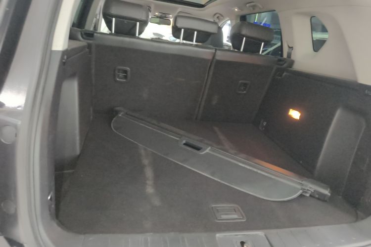 广汽传祺 传祺GS7 2017款 320T 两驱豪华智联型局部细节23